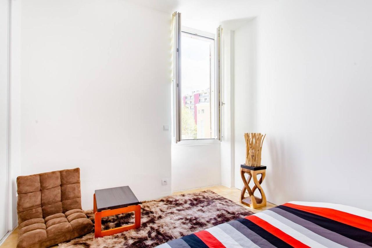 Room Rental In Apartment In Marseille Eksteriør bilde
